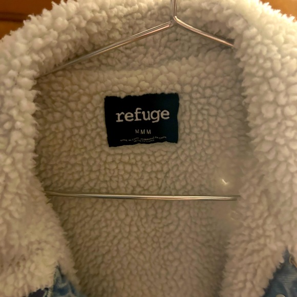 Jean jacket - Picture 2 of 3